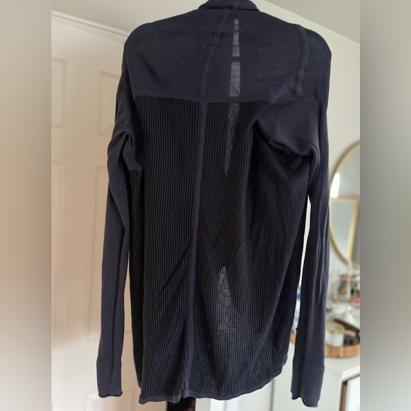 Lululemon Cozy Soft Warm Iconic Wrap Twist Front Sweater in Navy Blue - Picture 5 of 8